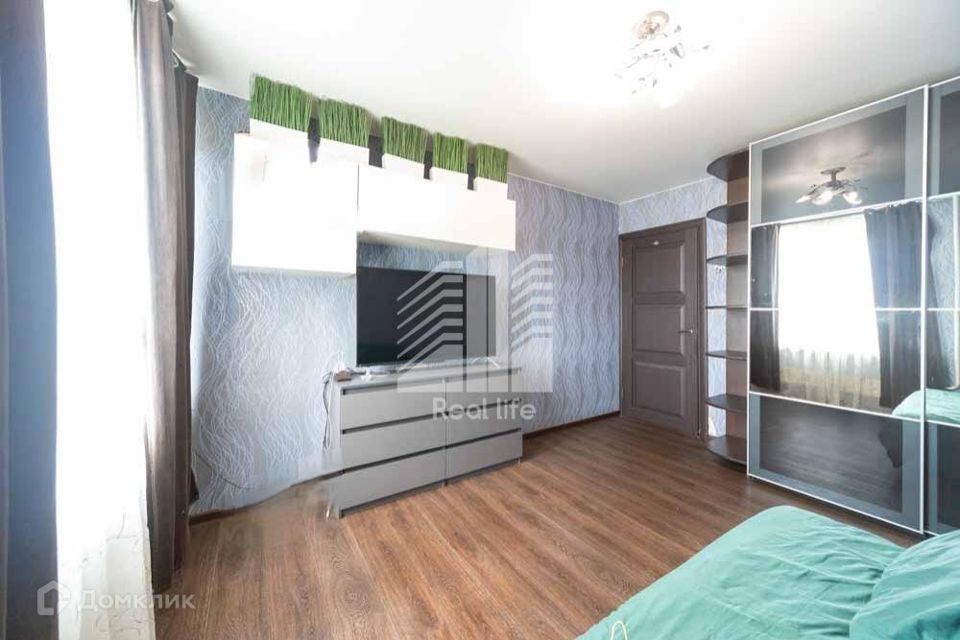 Продаётся 1-комнатная квартира, 39.7 м²