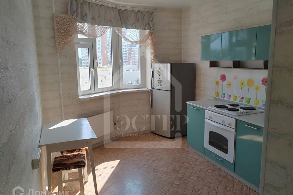 Продаётся 1-комнатная квартира, 38 м²