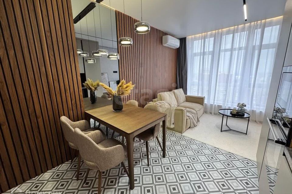 Продаётся 2-комнатная квартира, 56.1 м²