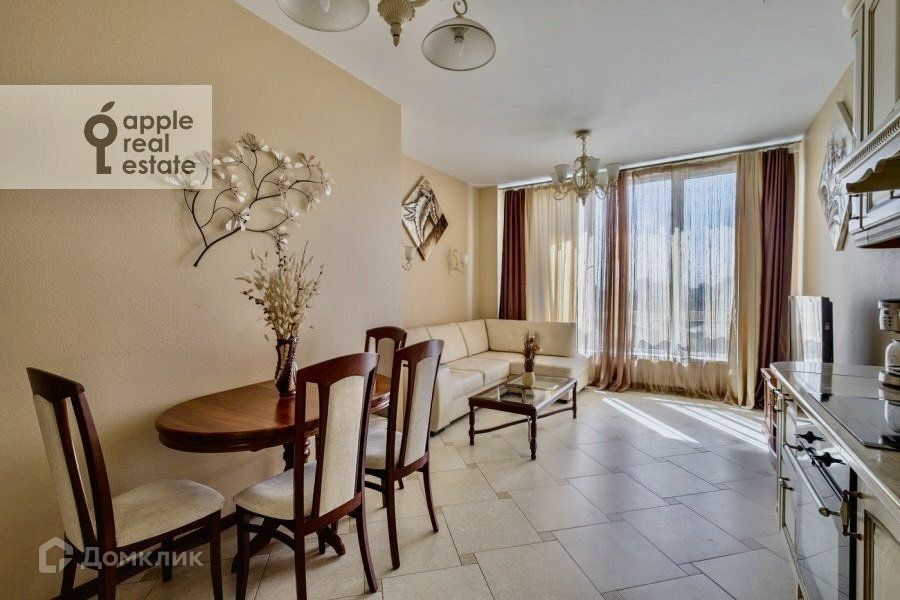 Сдаётся 2-комнатная квартира, 70 м²