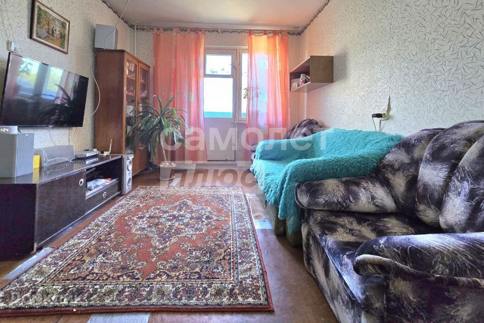 Продаётся 3-комнатная квартира, 58.8 м²