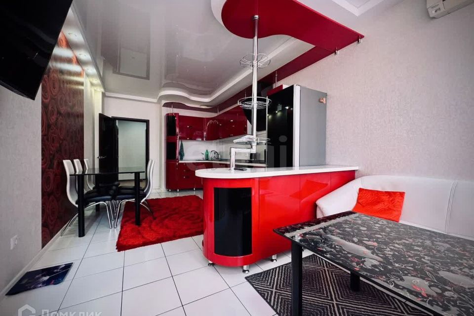 Продаётся 2-комнатная квартира, 83.4 м²