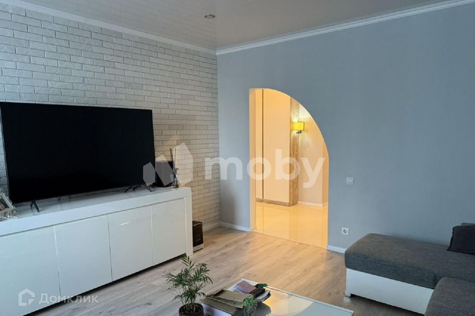 Продаётся 2-комнатная квартира, 66.3 м²