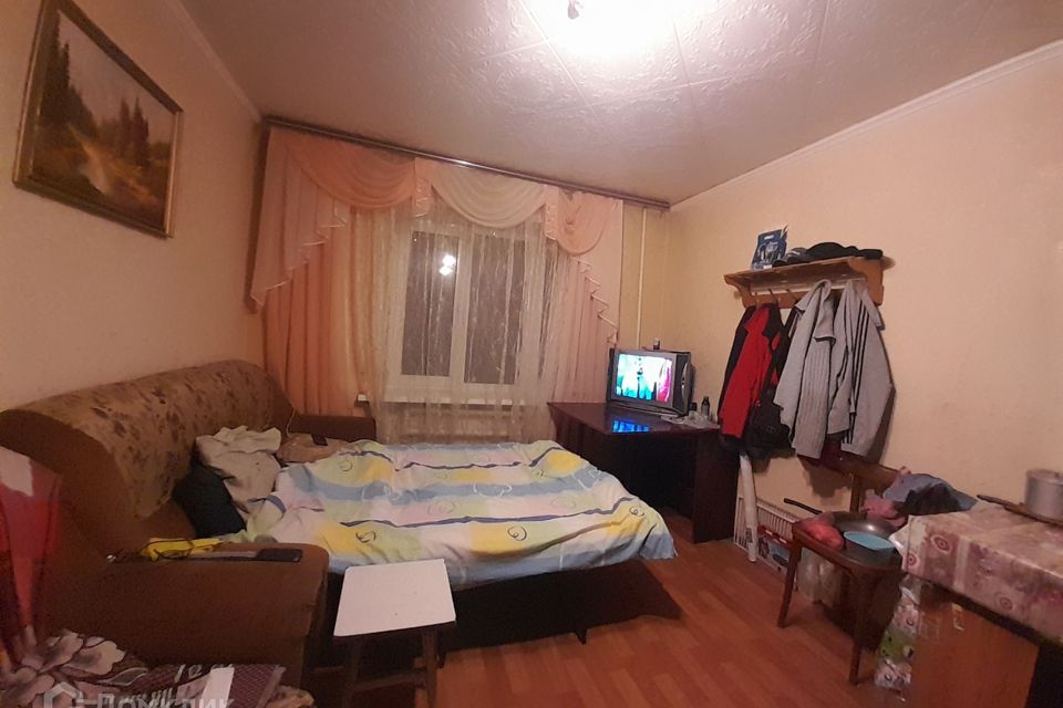 Продаётся комната в 1-комн. квартире, 13 м²
