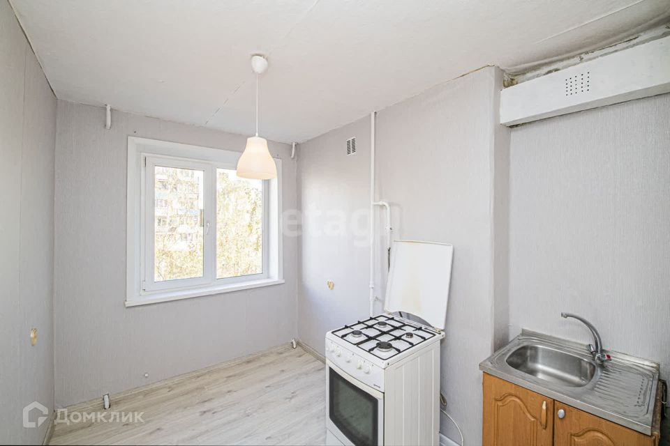 Продаётся 3-комнатная квартира, 56.7 м²