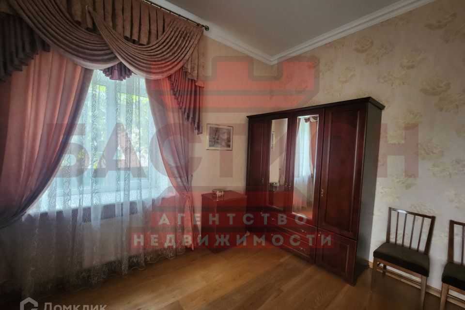 Продаётся таунхаус, 2-эт., 271 м²
