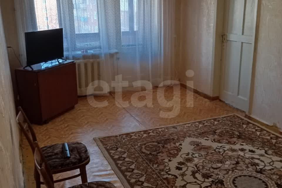 Продаётся 3-комнатная квартира, 57.1 м²