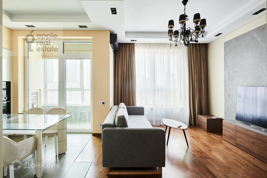 Сдаётся 2-комнатная квартира, 65 м²