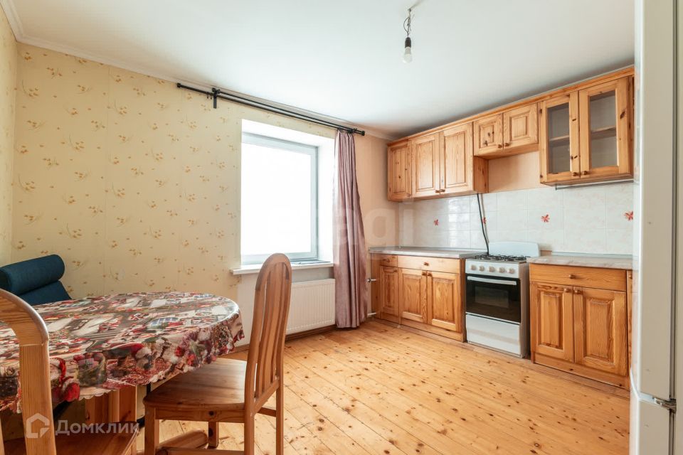 Продаётся 1-комнатная квартира, 54.4 м²