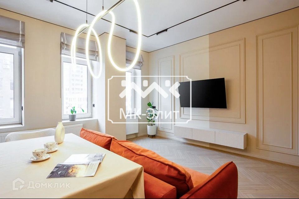 Продаётся 2-комнатная квартира, 81.2 м²