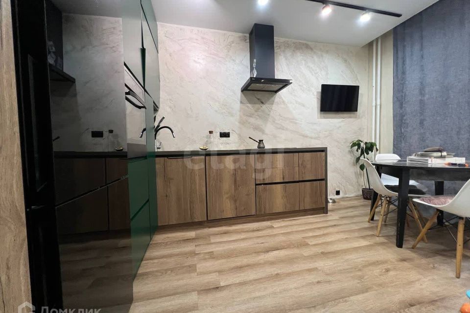 Продаётся 3-комнатная квартира, 83.8 м²