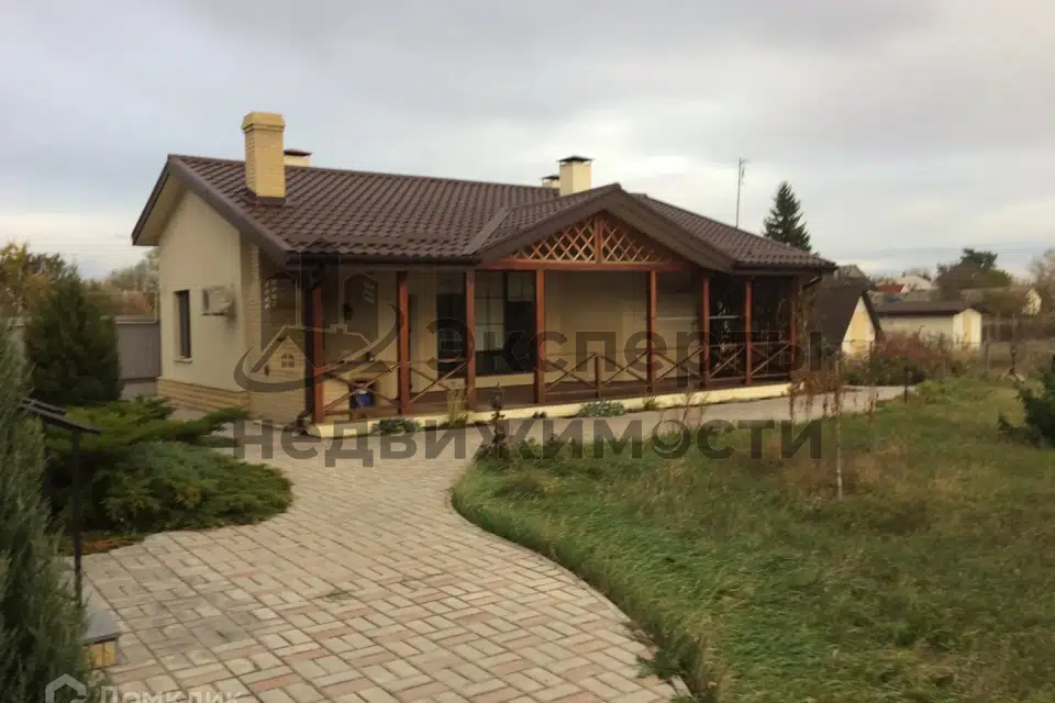 Продаётся 2-этажный дом, 185 м²