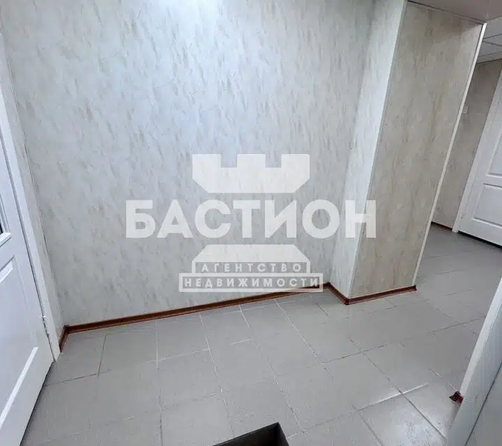 Продаётся помещение своб. назначения, 242 м²
