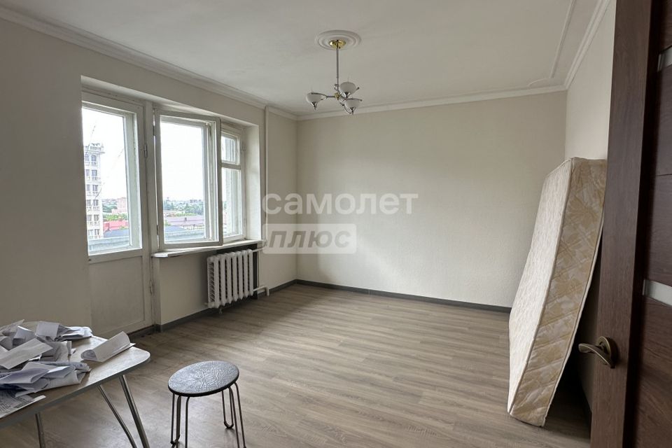 Продаётся 4-комнатная квартира, 84 м²