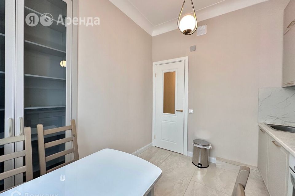 Сдаётся 2-комнатная квартира, 58 м²