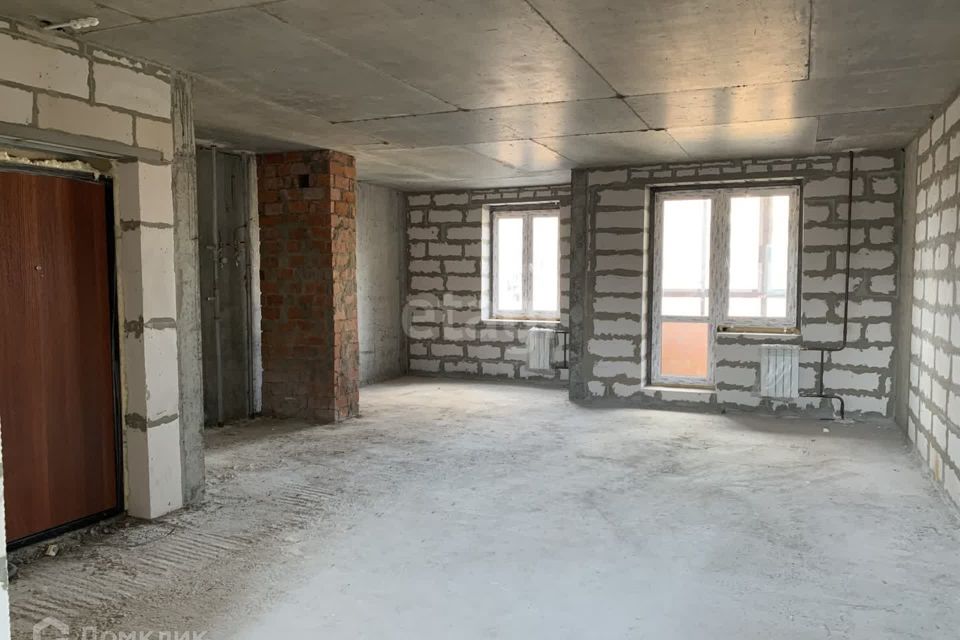 Продаётся 2-комнатная квартира, 58.7 м²