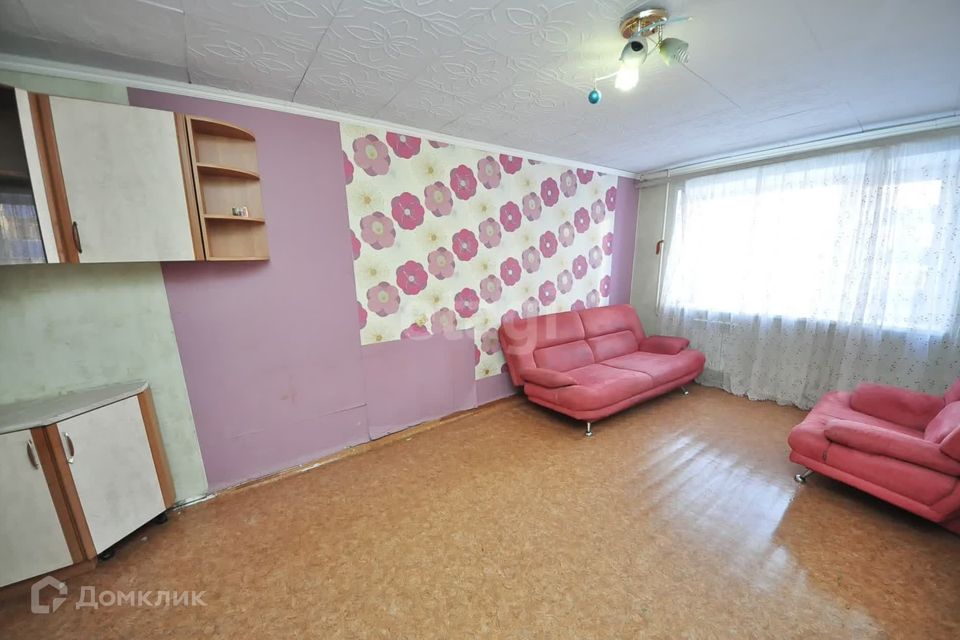 Продаётся комната в 1-комн. квартире, 16.9 м²