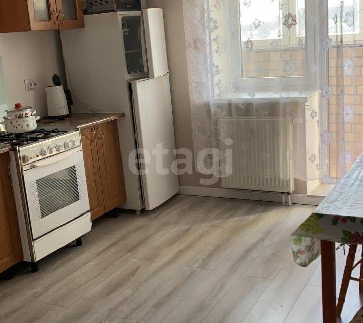 Сдаётся 1-комнатная квартира, 47 м²