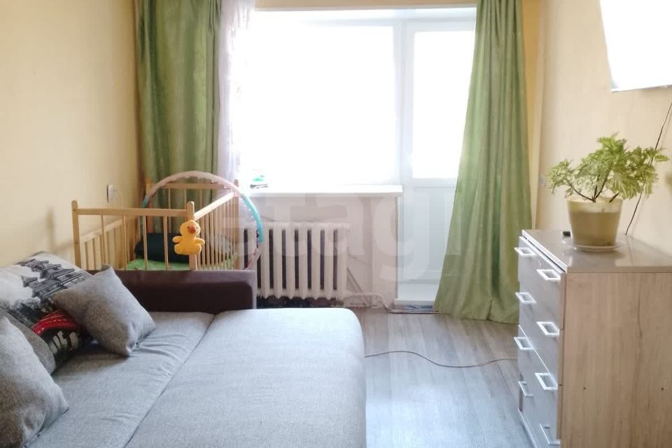Продаётся 3-комнатная квартира, 57 м²