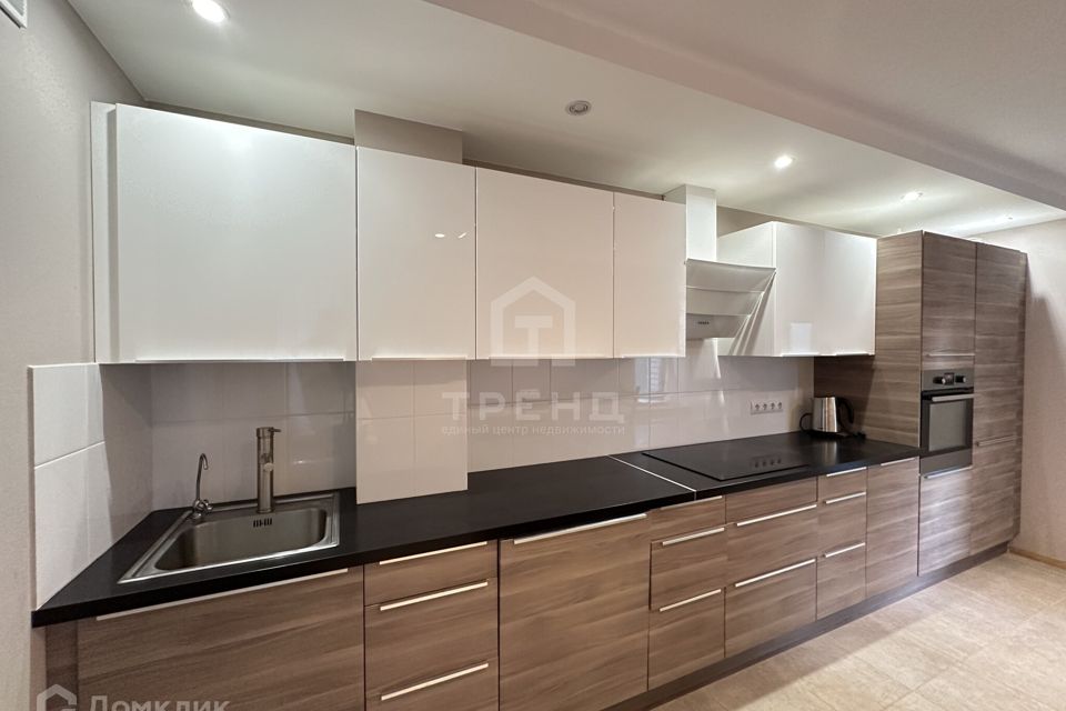 Продаётся 3-комнатная квартира, 99 м²