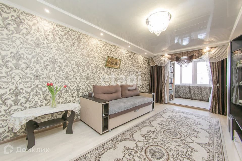 Продаётся 3-комнатная квартира, 60.3 м²