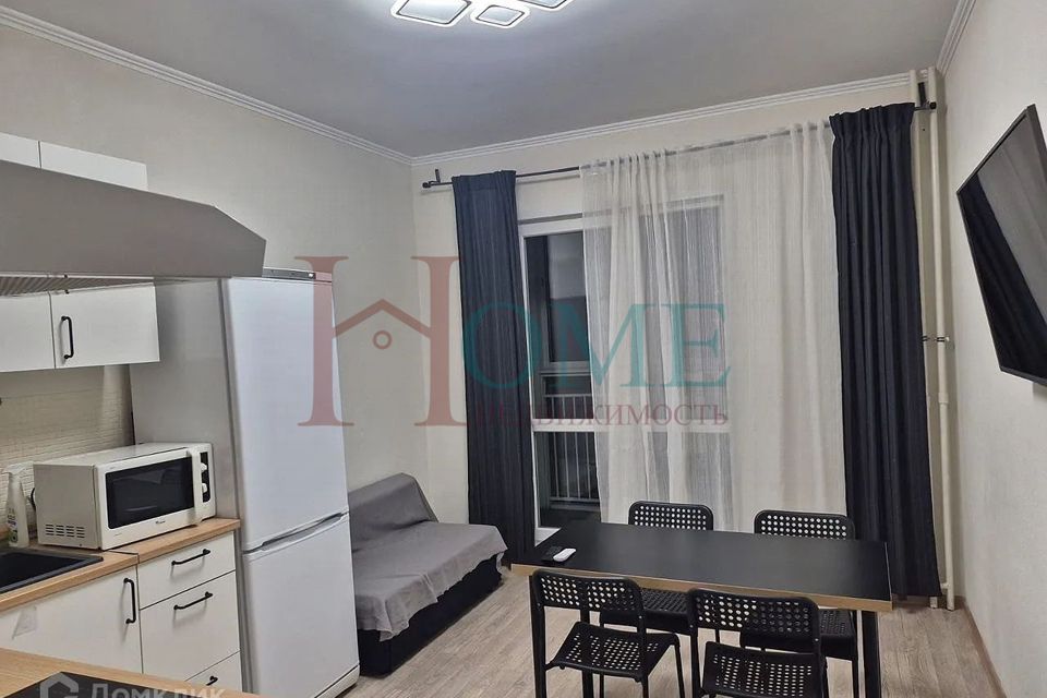 Сдаётся 2-комнатная квартира, 64 м²