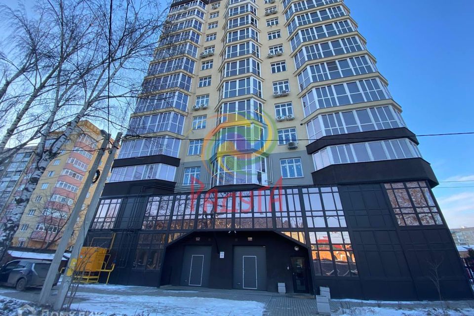 Продаётся 3-комнатная квартира, 112 м²