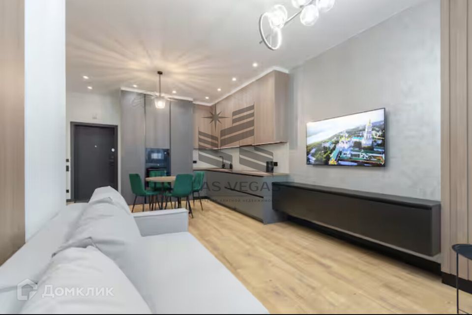 Сдаётся 2-комнатная квартира, 57 м²
