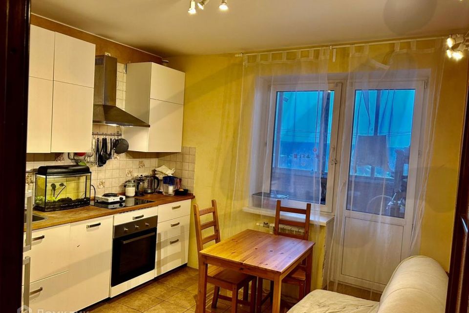 Продаётся 1-комнатная квартира, 42.5 м²
