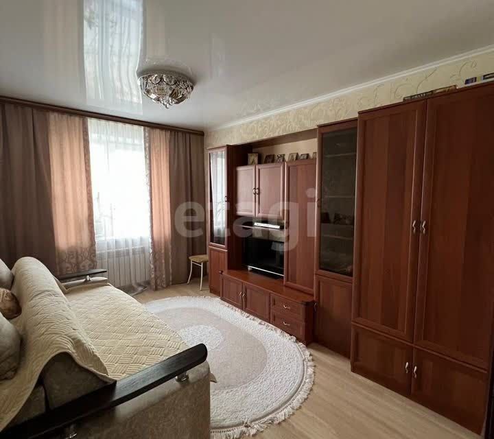 Продаётся 3-комнатная квартира, 67.4 м²
