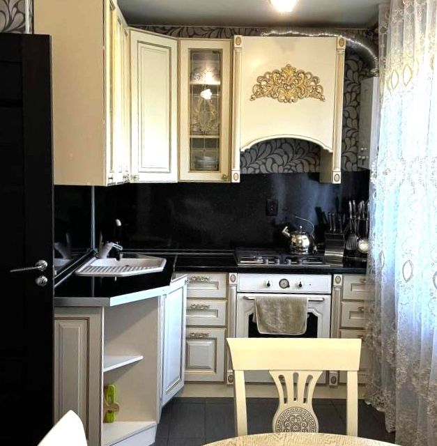 Продаётся 3-комнатная квартира, 62.2 м²