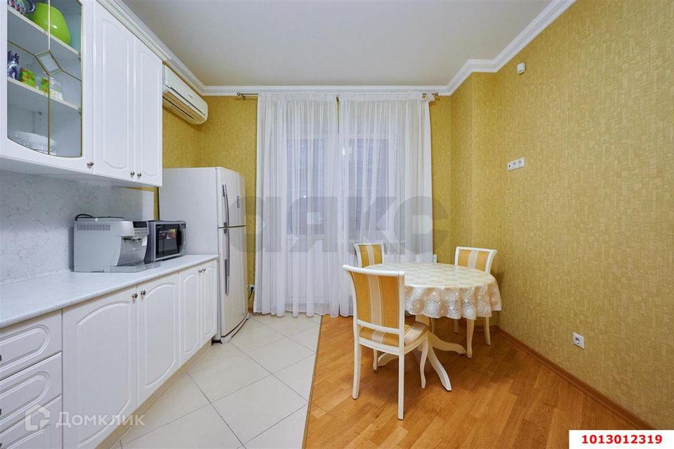 Продаётся 2-комнатная квартира, 84.5 м²