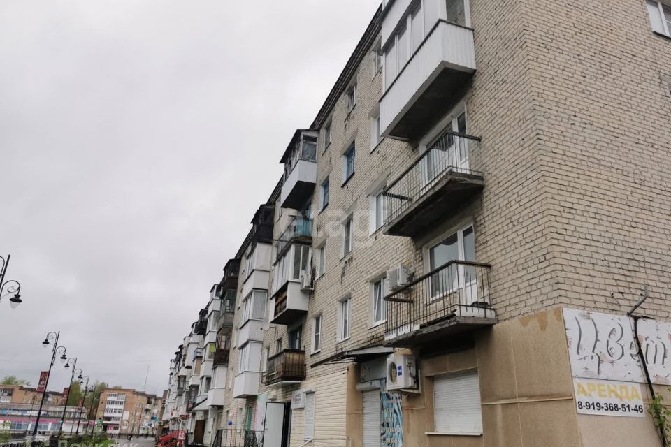 Продаётся 3-комнатная квартира, 58.3 м²