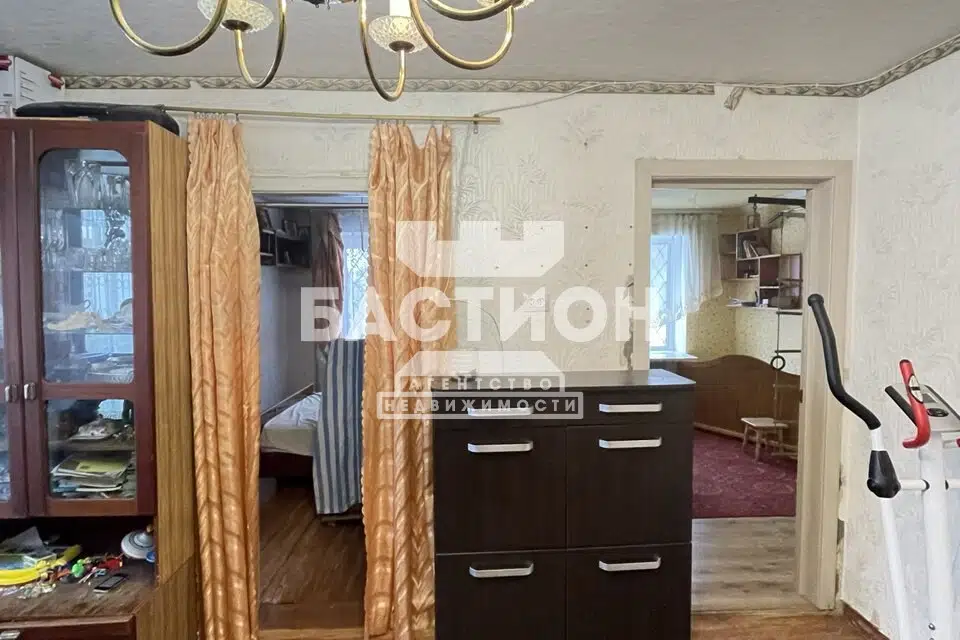 Продаётся 3-комнатная квартира, 49.8 м²