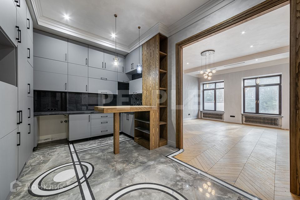 Продаётся 2-комнатная квартира, 71 м²