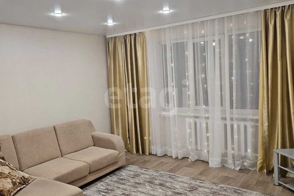 Сдаётся 2-комнатная квартира, 55 м²