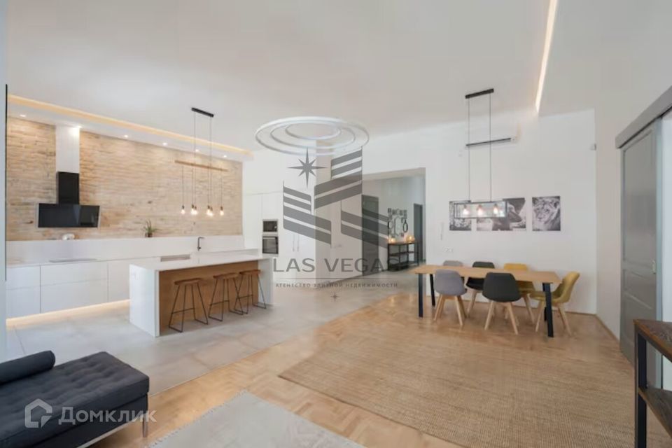 Сдаётся 3-комнатная квартира, 120 м²