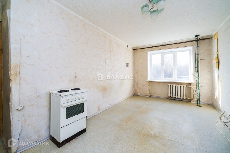 Продаётся комната в 1-комн. квартире, 18.2 м²