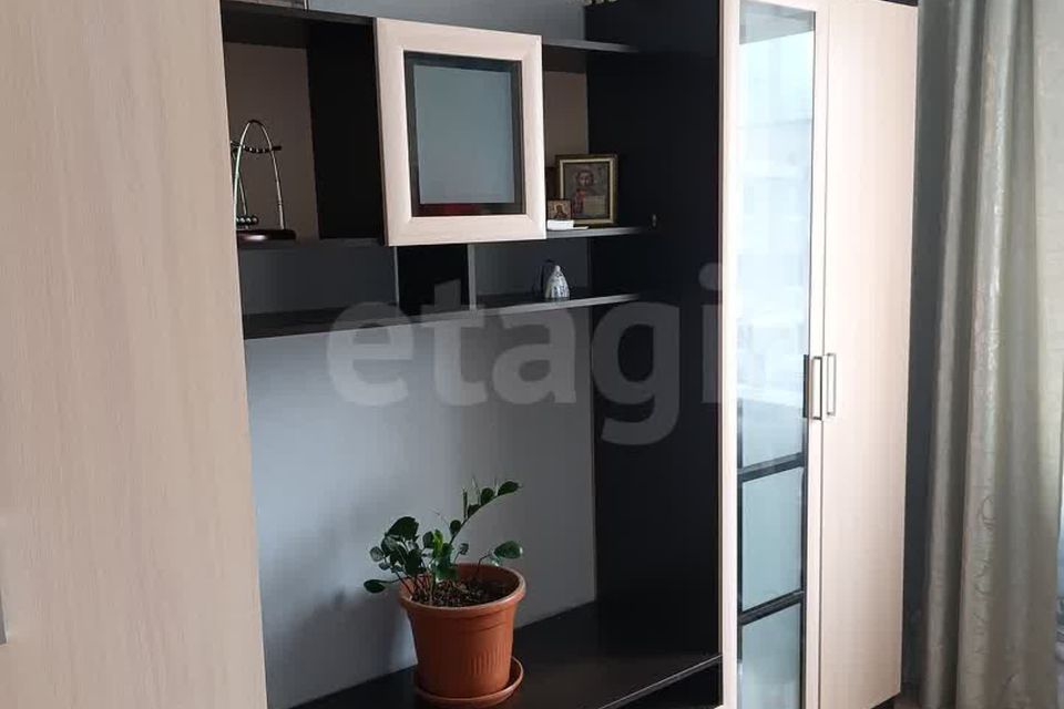 Продаётся 3-комнатная квартира, 65.6 м²