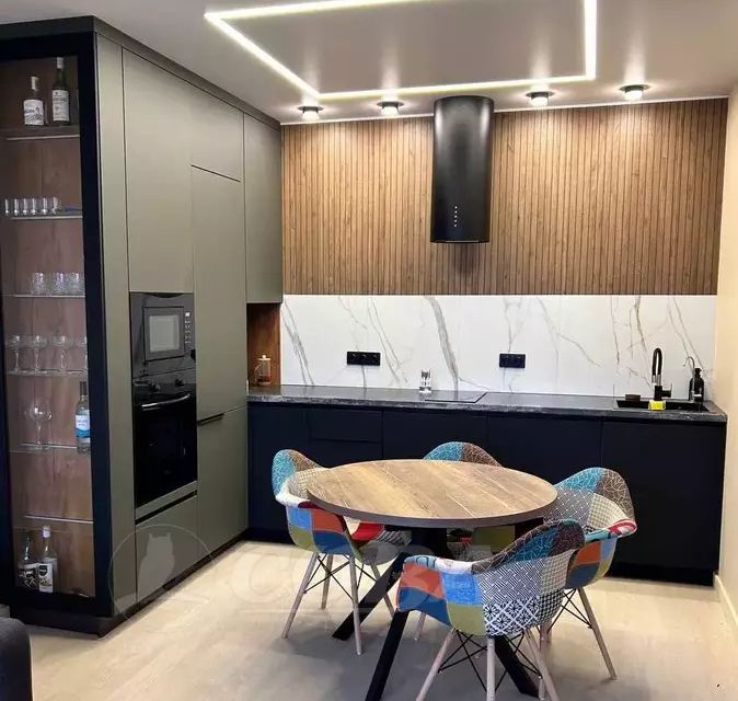 Продаётся 2-комнатная квартира, 56 м²