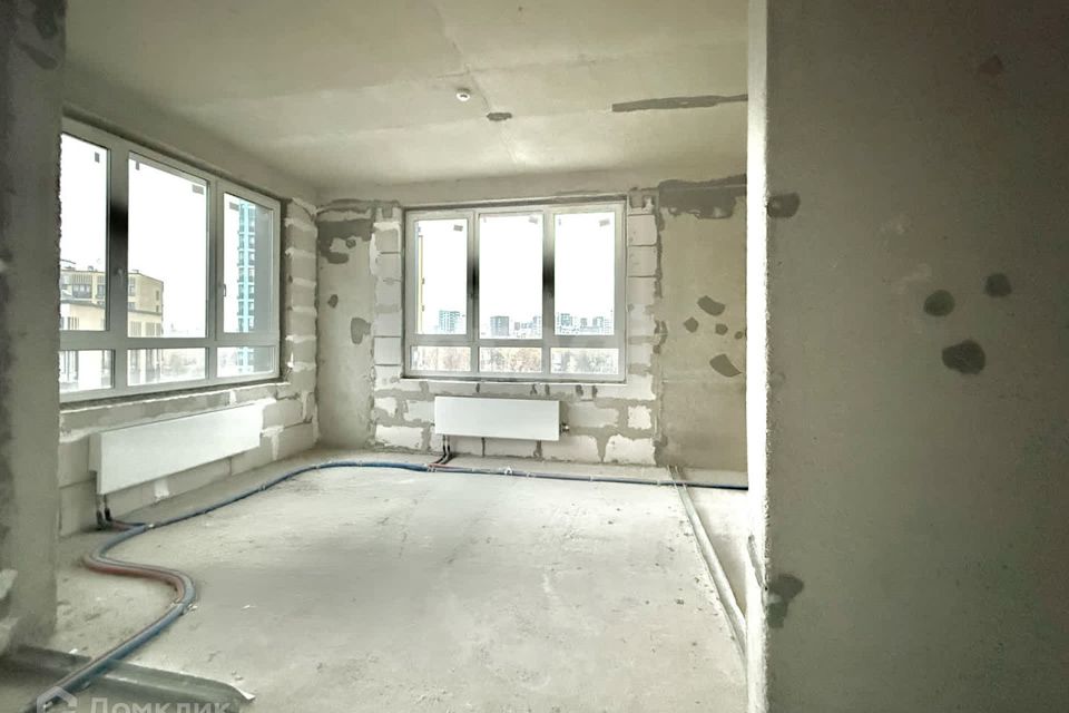 Продаётся 4-комнатная квартира, 71.1 м²
