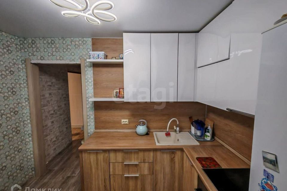 Продаётся 1-комнатная квартира, 36.7 м²