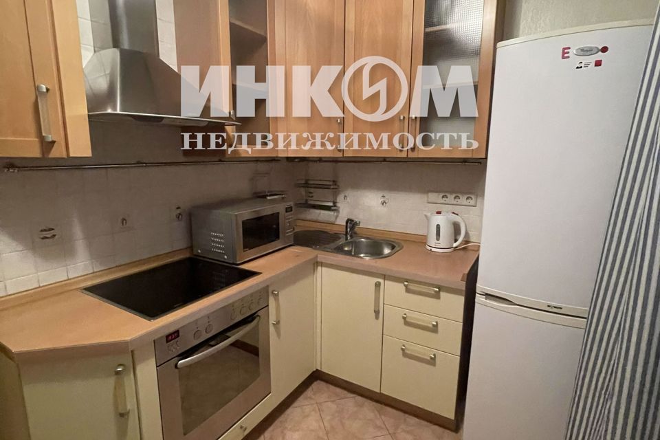 Продаётся 1-комнатная квартира, 38 м²