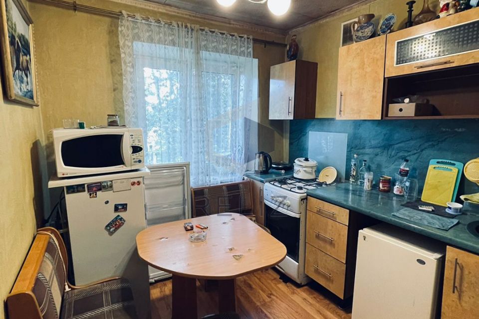 Продаётся 2-комнатная квартира, 41.8 м²