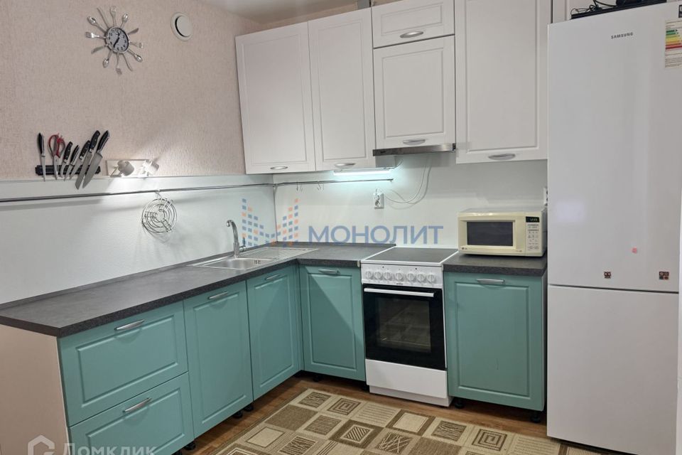 Продаётся 1-комнатная квартира, 42 м²