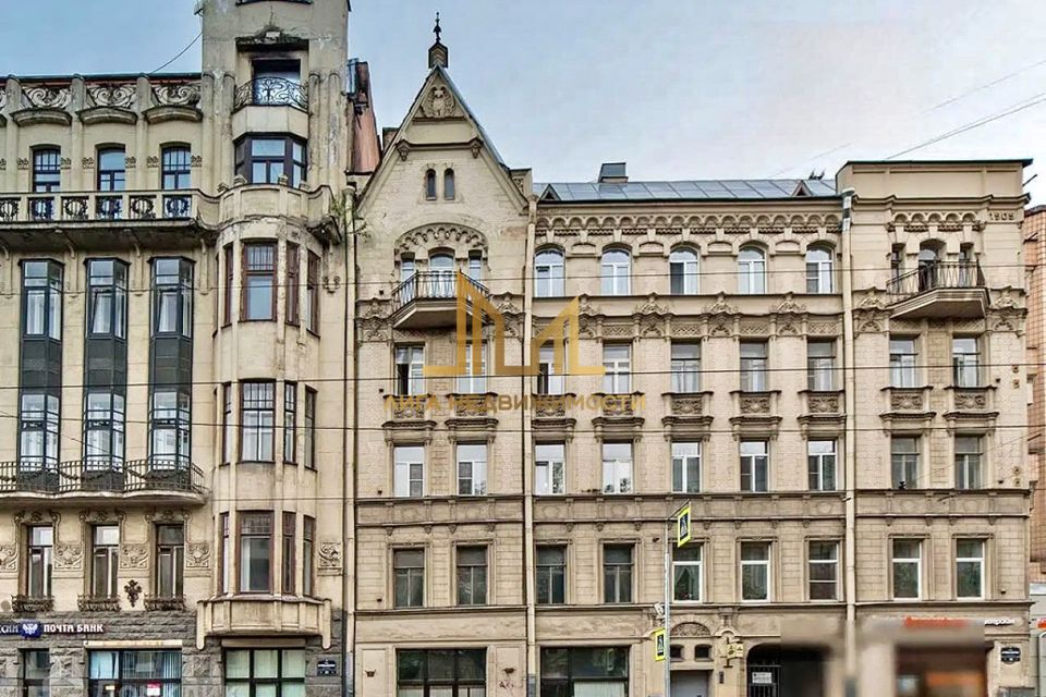 Продаётся 3-комнатная квартира, 93 м²