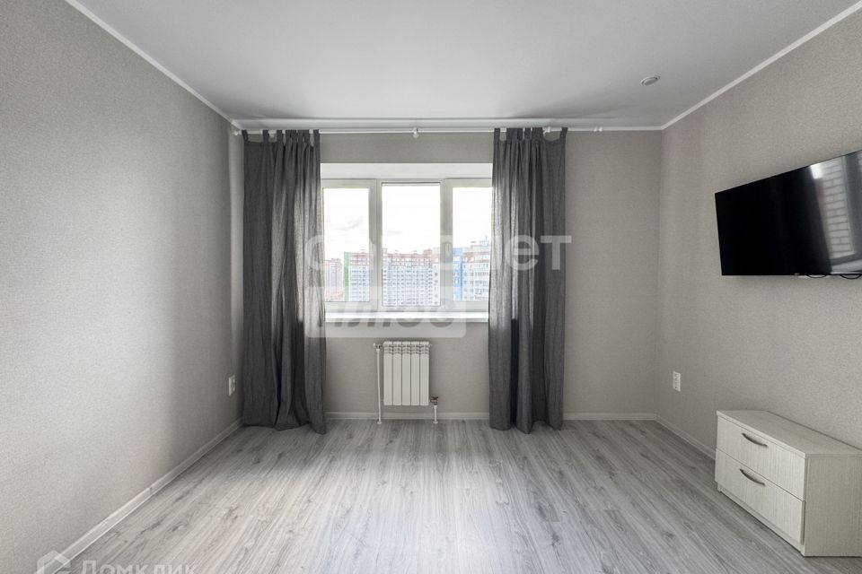 Продаётся 1-комнатная квартира, 35.9 м²