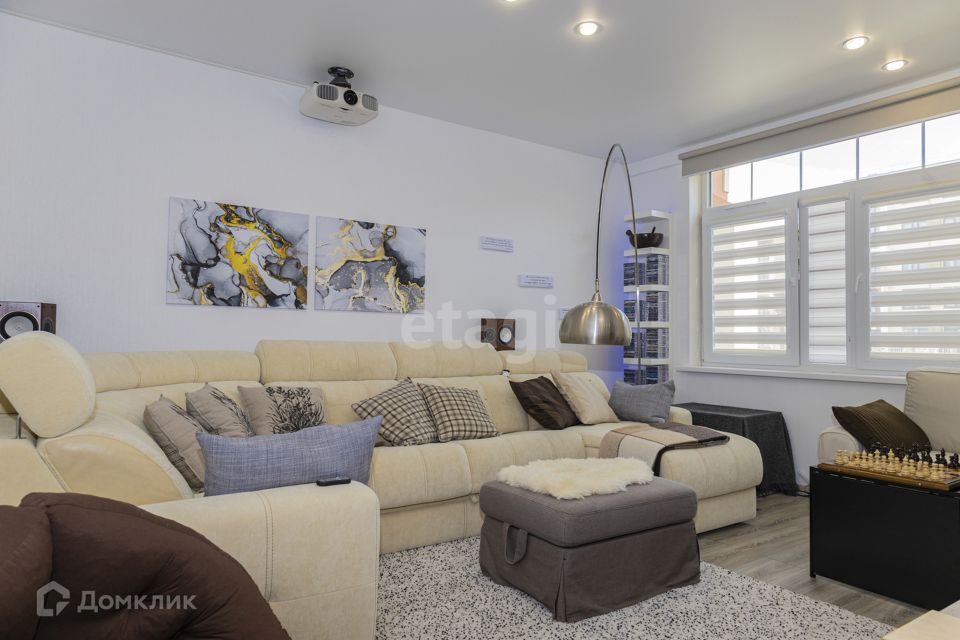 Продаётся 2-комнатная квартира, 54.9 м²