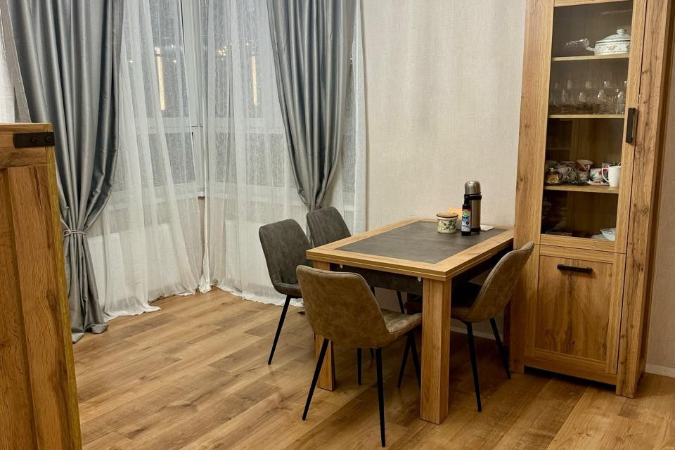 Продаётся 2-комнатная квартира, 50.5 м²