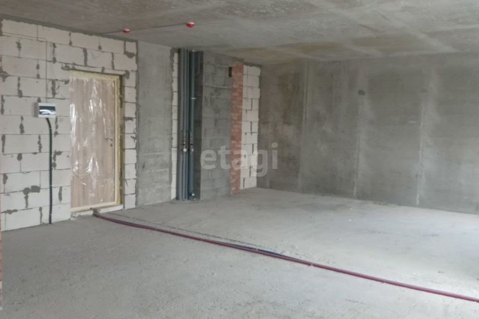 Продаётся 2-комнатная квартира, 64.8 м²